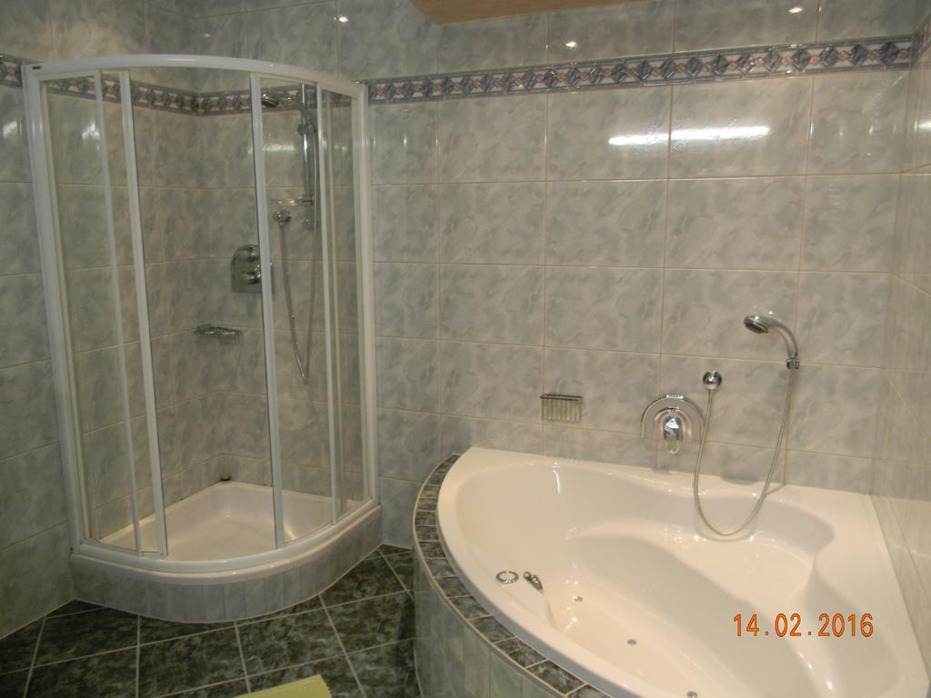 Ferienwohnung Gasser Веннс Екстер'єр фото